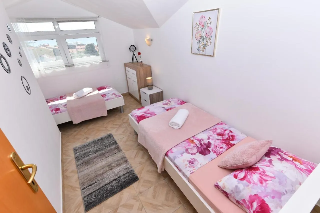 Sea View Izziy Apartman Zadar